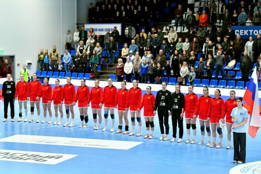 IHF отменила запрет на участие российских команд в официальных турнирах